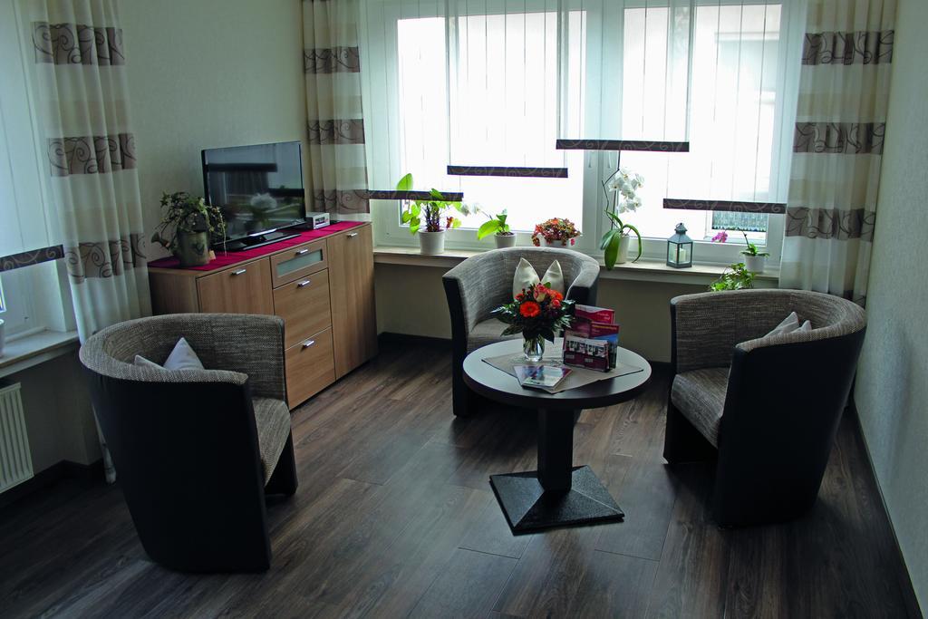 Pension Haus Waldfrieden, Meinecardplus Inklusive Willingen  Bagian luar foto