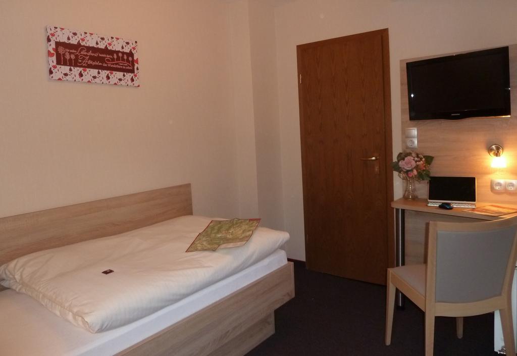 Pension Haus Waldfrieden, Meinecardplus Inklusive Willingen  Bagian luar foto